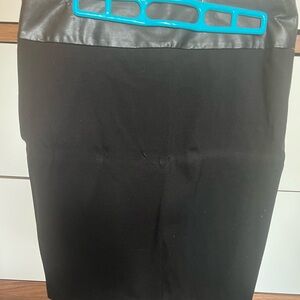 Chaus Black Knee-Length Pencil Skirt for Work